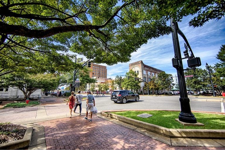 Everything You Need to Know About Tuscaloosa, Alabama. 
