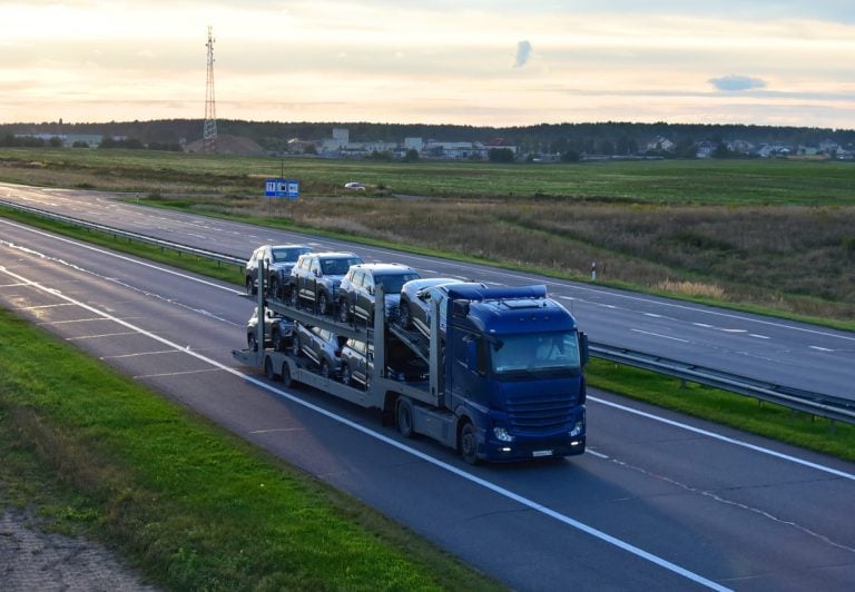 What Sets Your New Hampshire Car Shipping Price