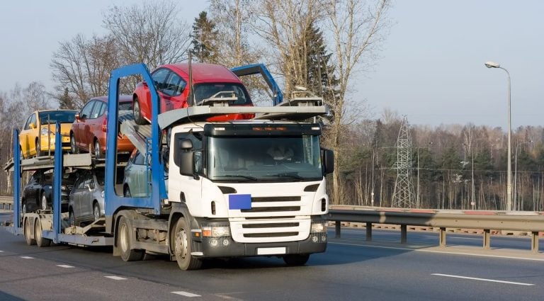 What Sets Your Wyoming Car Shipping Price