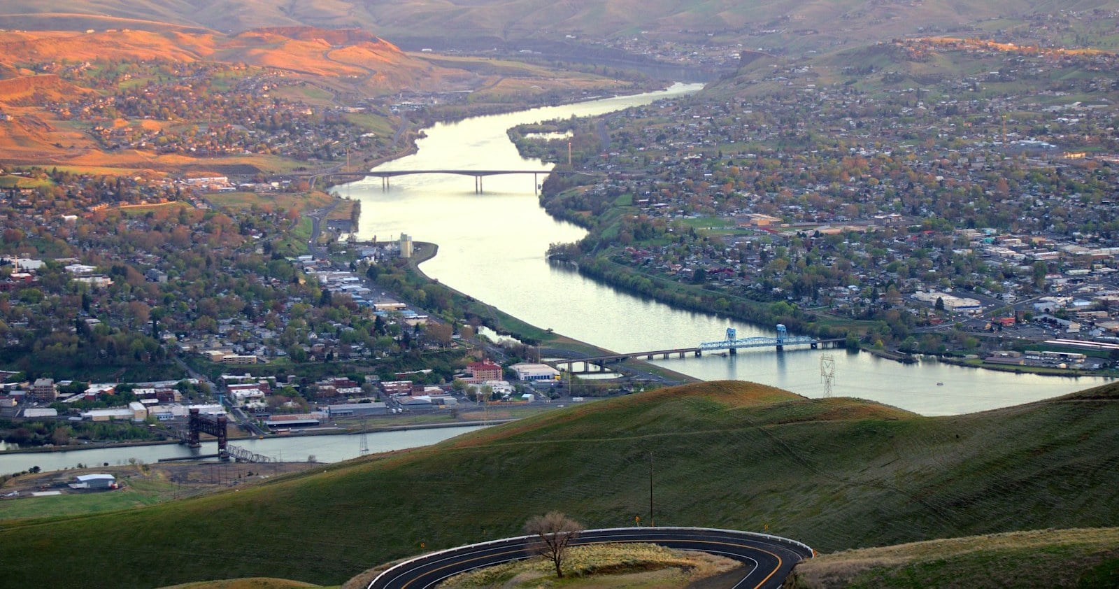 Overlook of Lewiston, Idaho and the Snake and Clearwater rivers at sunset