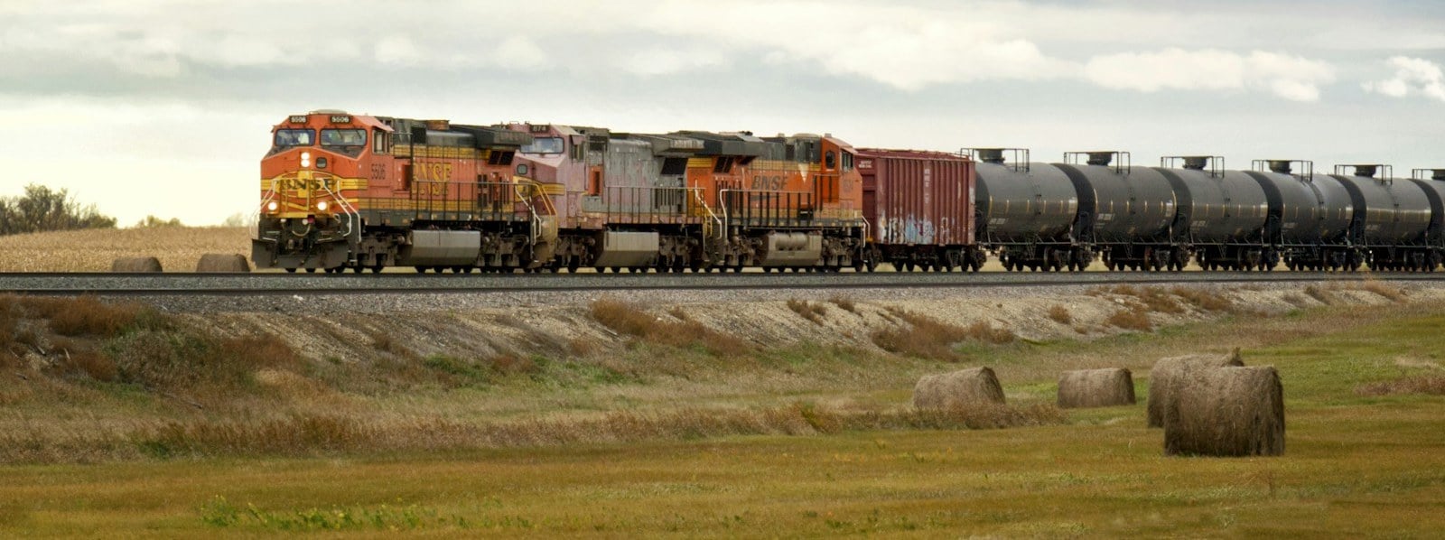 BNSF oil train near Dickinson, North Dakota