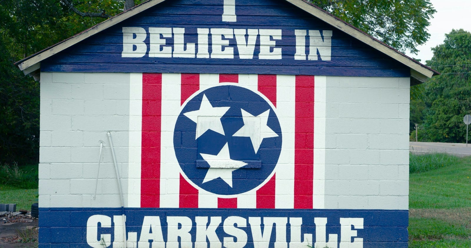 The I Believe in Clarksville tristar mural in Clarksville, Tennessee