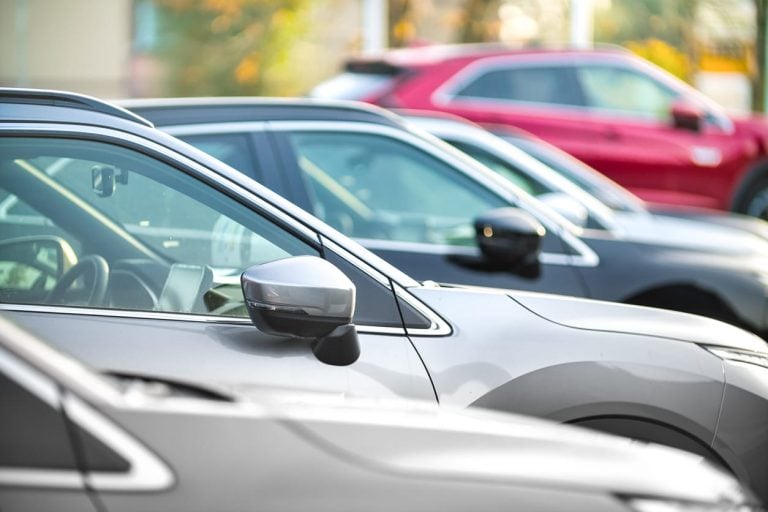 The Biggest Car Purchasing Trend and How it Works: Car Vending Machines