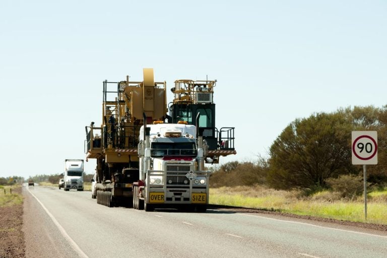 Oregon Heavy Equipment Shipping