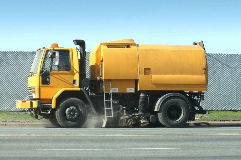 How to Ship Street Sweeper Trucks
