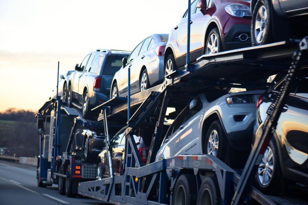 The Correlation between Customer Service and Car Shipping