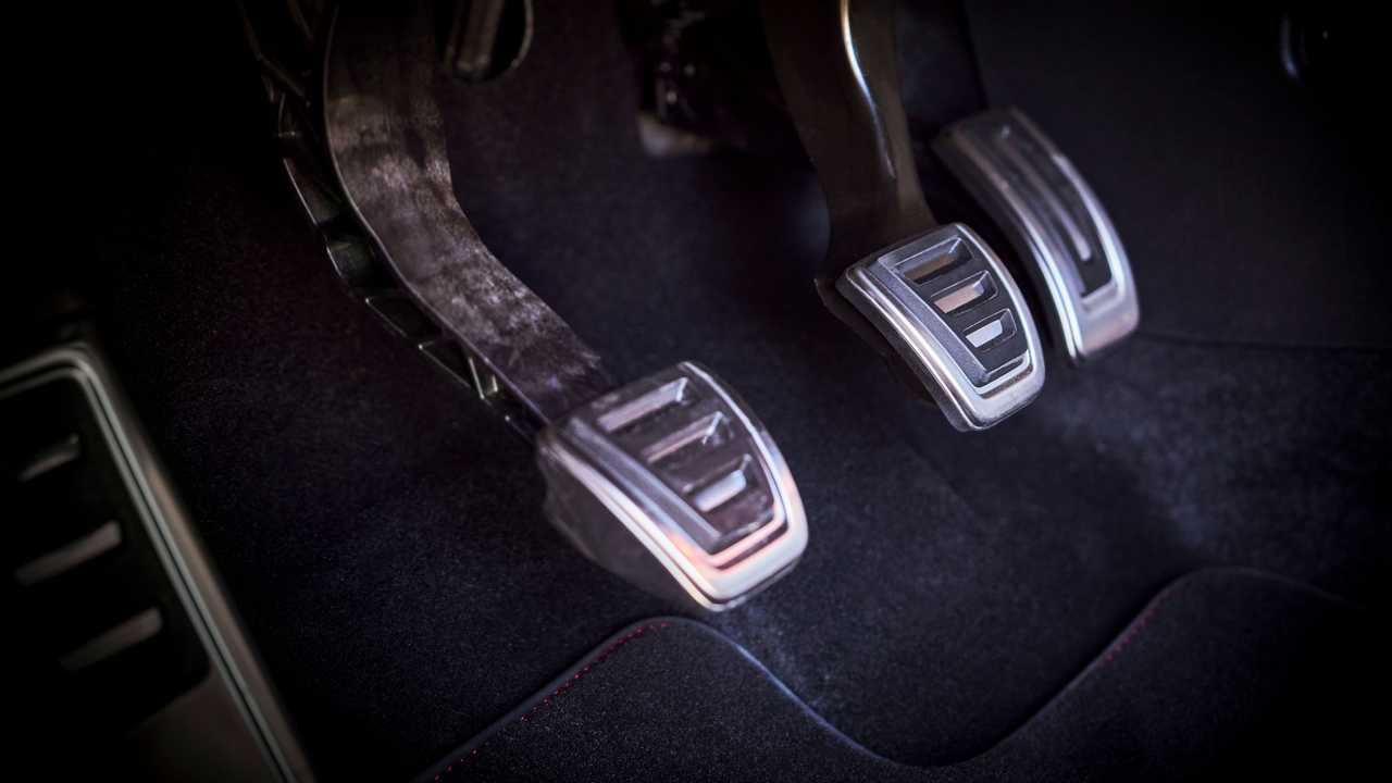 Volkswagen Announces the Halt of Manual Cars as of August 2024