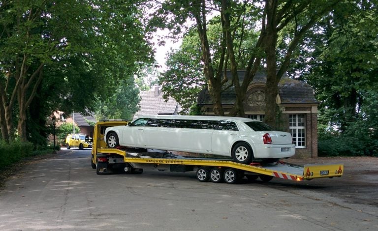What Sets Your Columbia Car Shipping Price