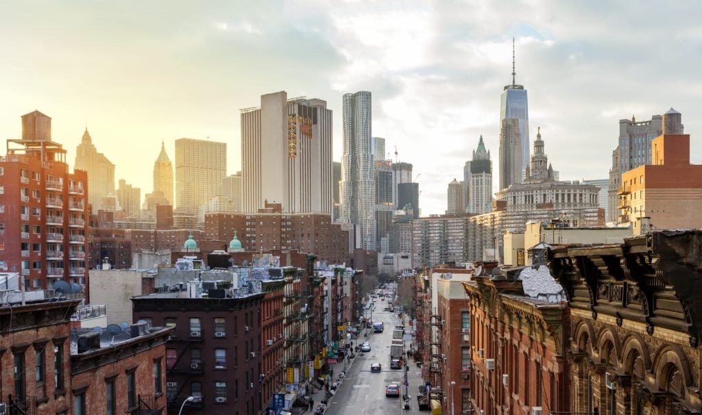 How to Ship a Car from New York To Las Vegas
