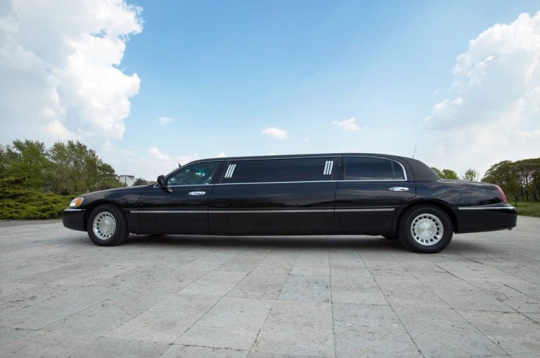 How to Ship a Limousine