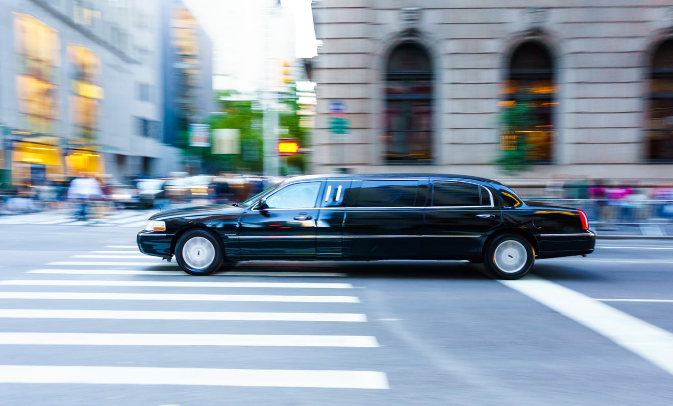 Get the Accurate Dimensions of the Limousine