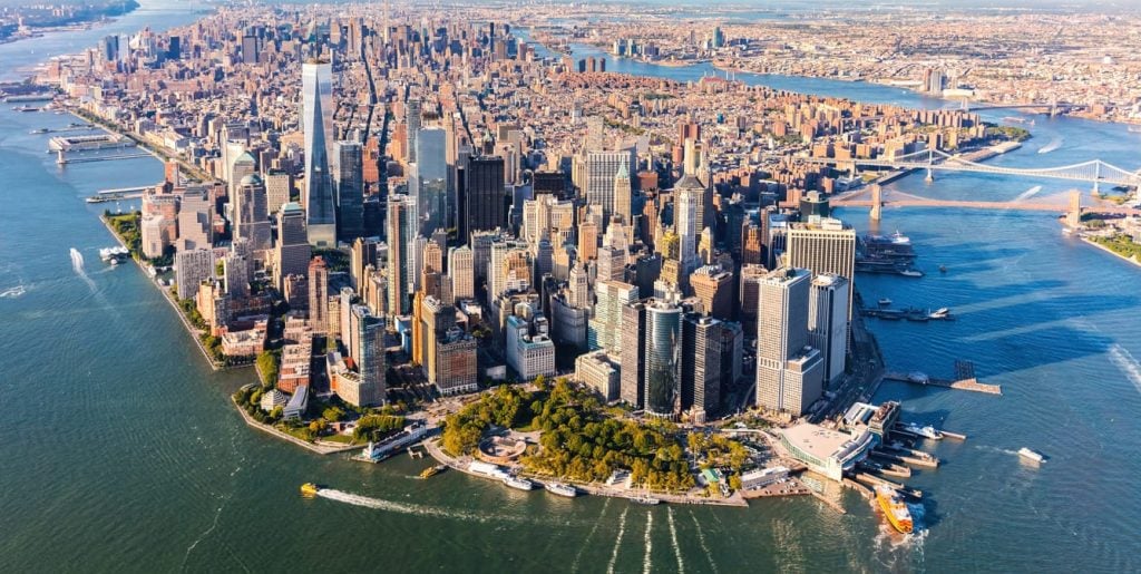 How to Ship a Car from New York City to Seattle