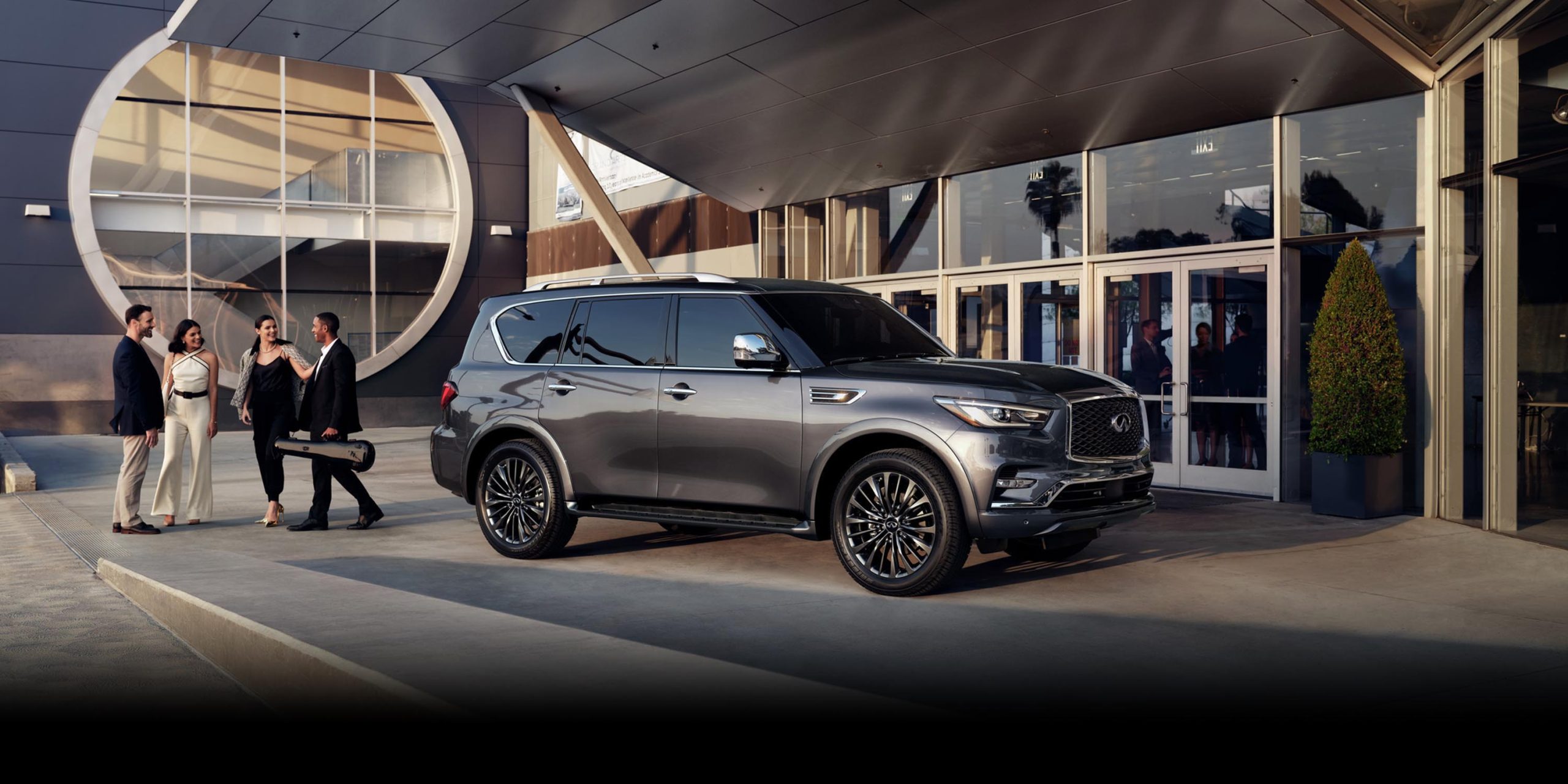 Infiniti QX80