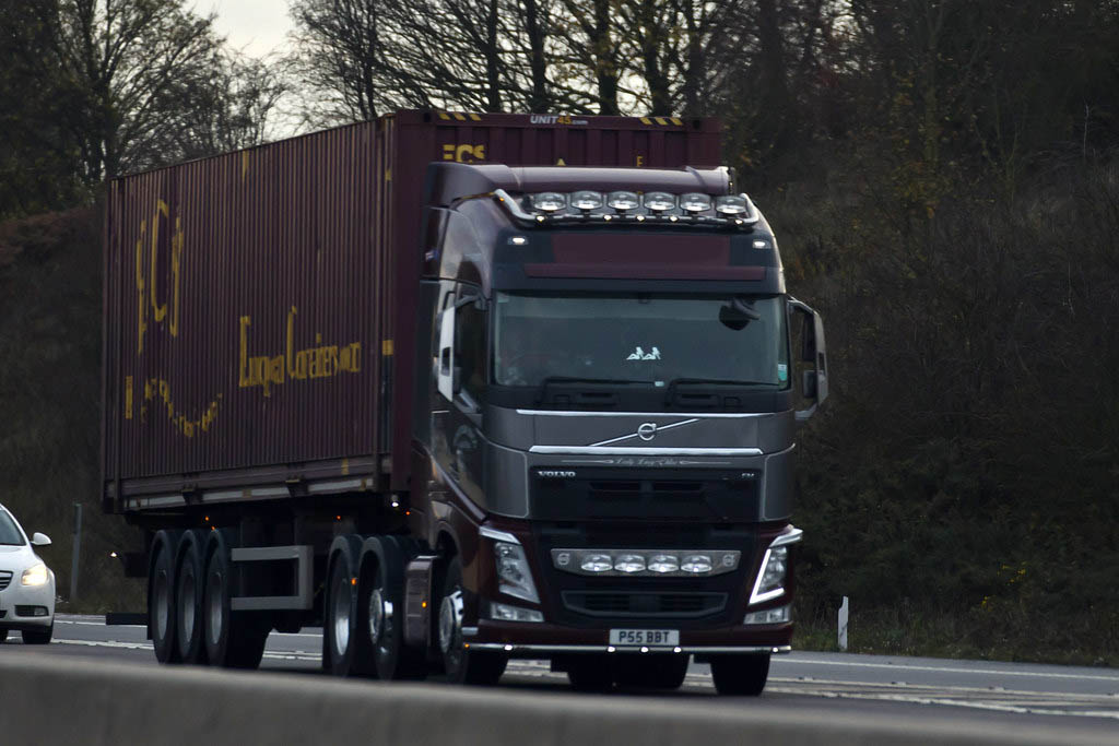 Cargo Container Transport and What You Need to Know