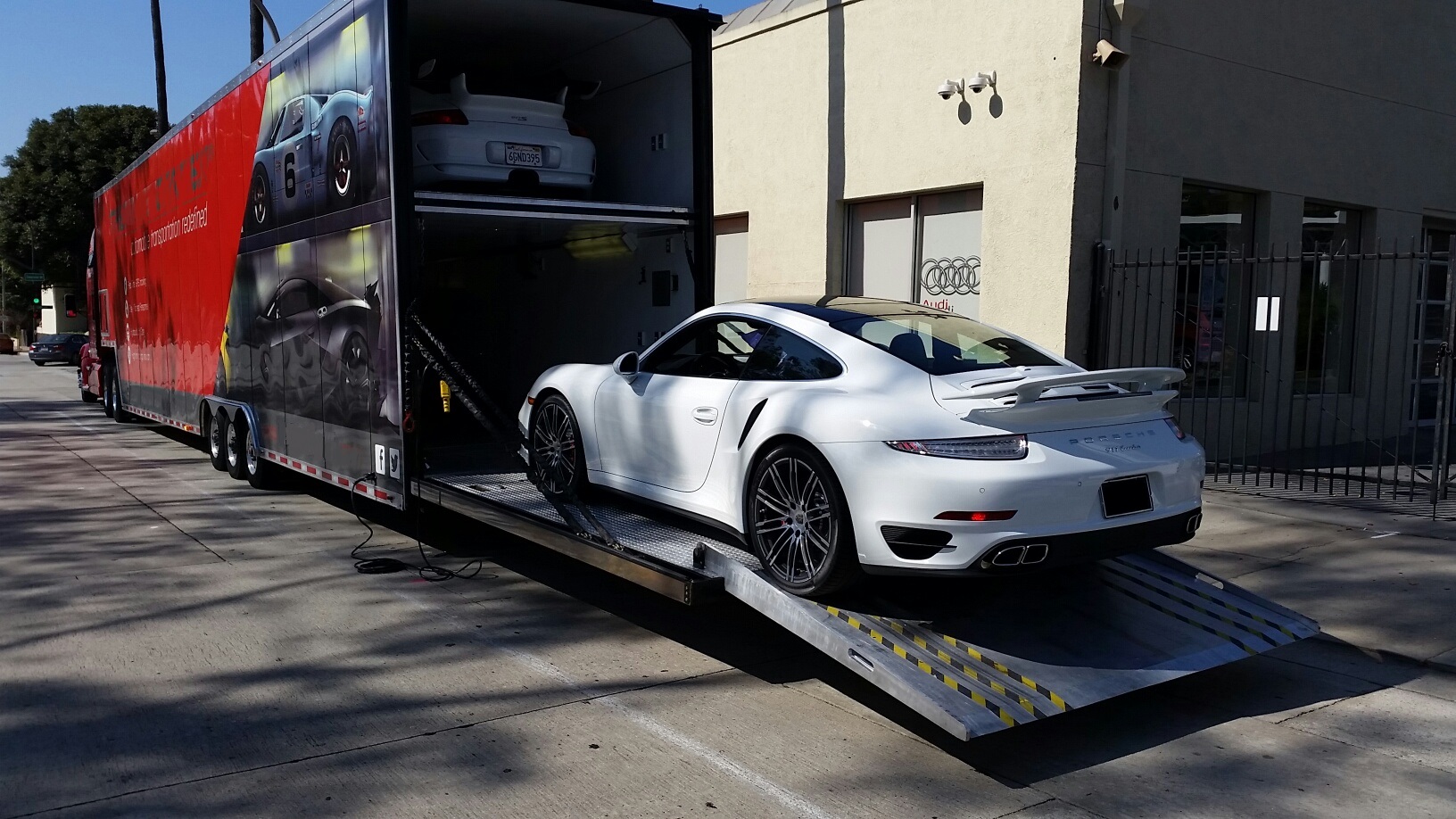 SAC is the Best Auto Transport option for moving From Minneapolis, MN to Miami, FL