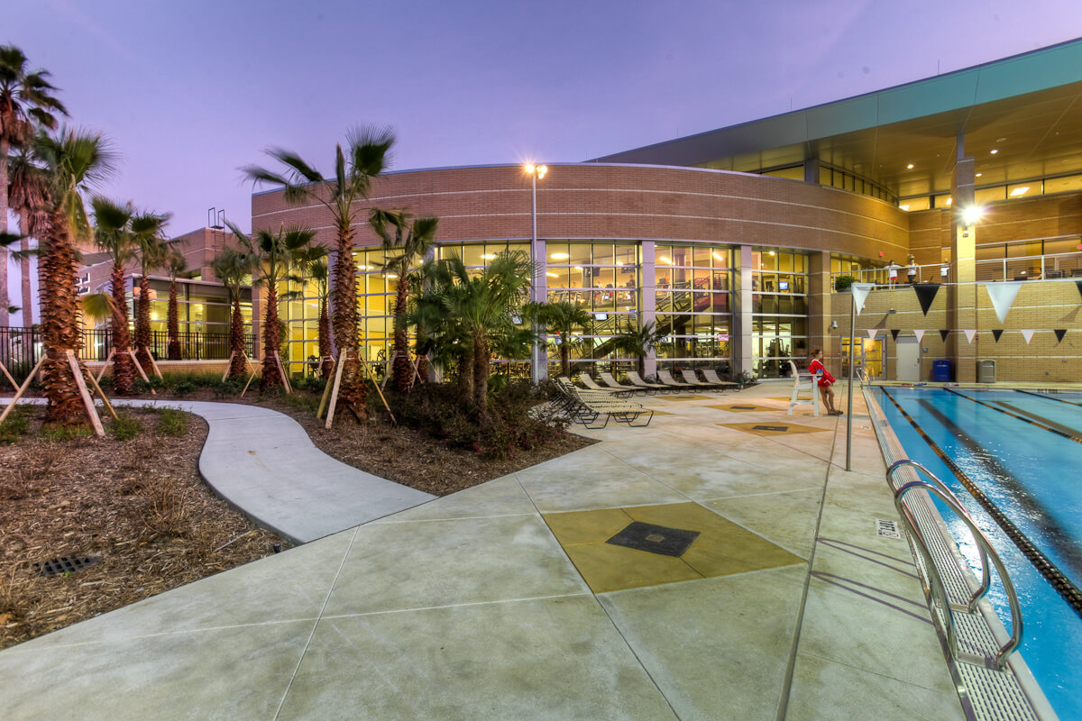 Vehicle Shipping Guide to and from the University of Central Florida (UCF Orlando) 