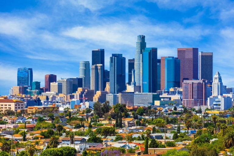 How to Ship a Car from Los Angeles, California to Phoenix, Arizona