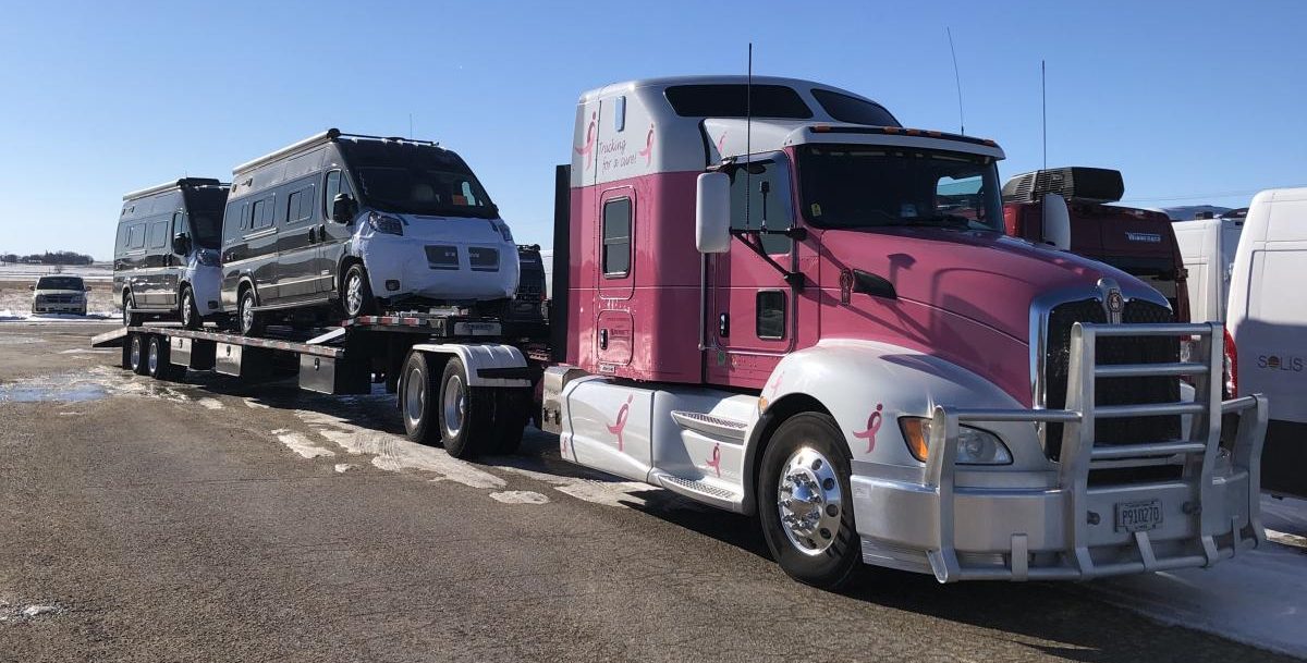 Equipment Required for Transporting Fifth-Wheel Trailers 