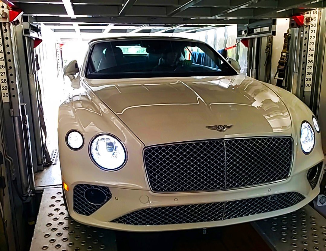 Transport Your Luxury Vehicle with Confidence and Privacy