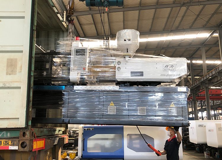Methods for Transporting an Injection Molding Machine