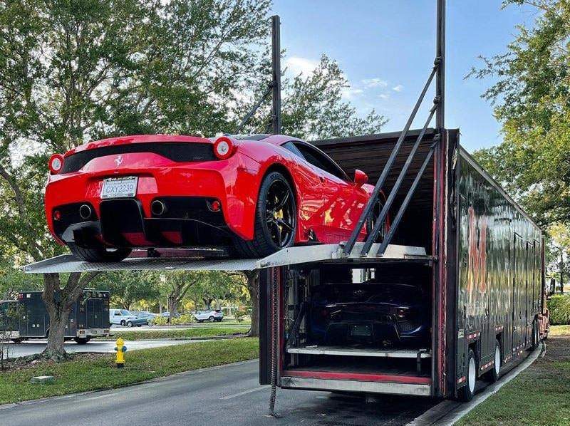 What Is a Door-to-Door Shipping Option?