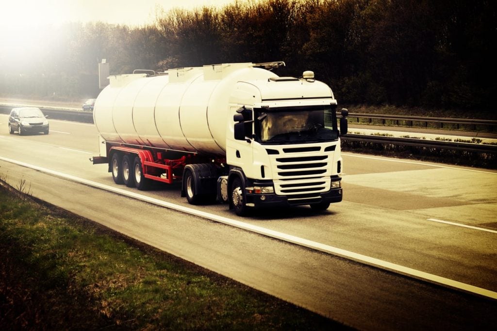 transporting Silo on truck