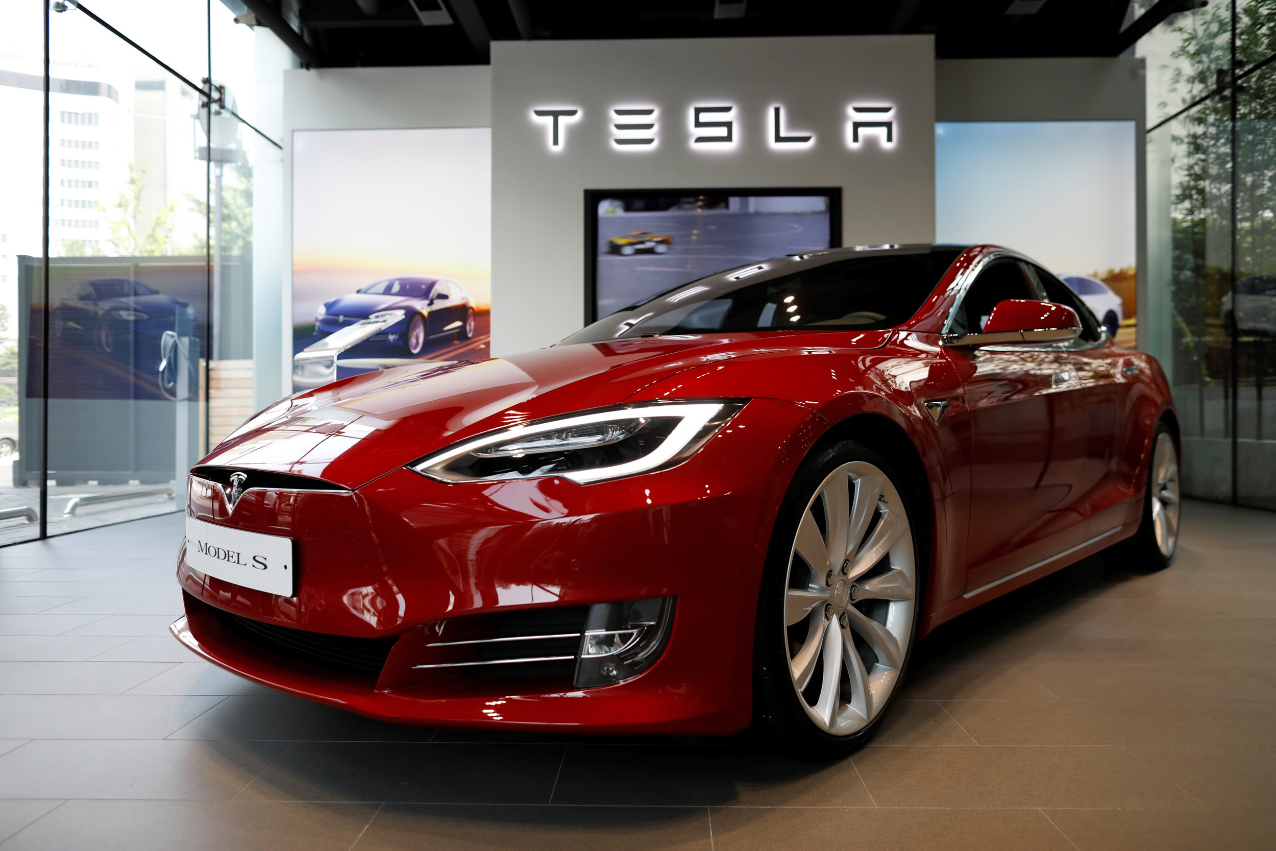 Electric Vehicle Price Battles - Can Tesla Emerge as the Automotive Industry’s Amazon?