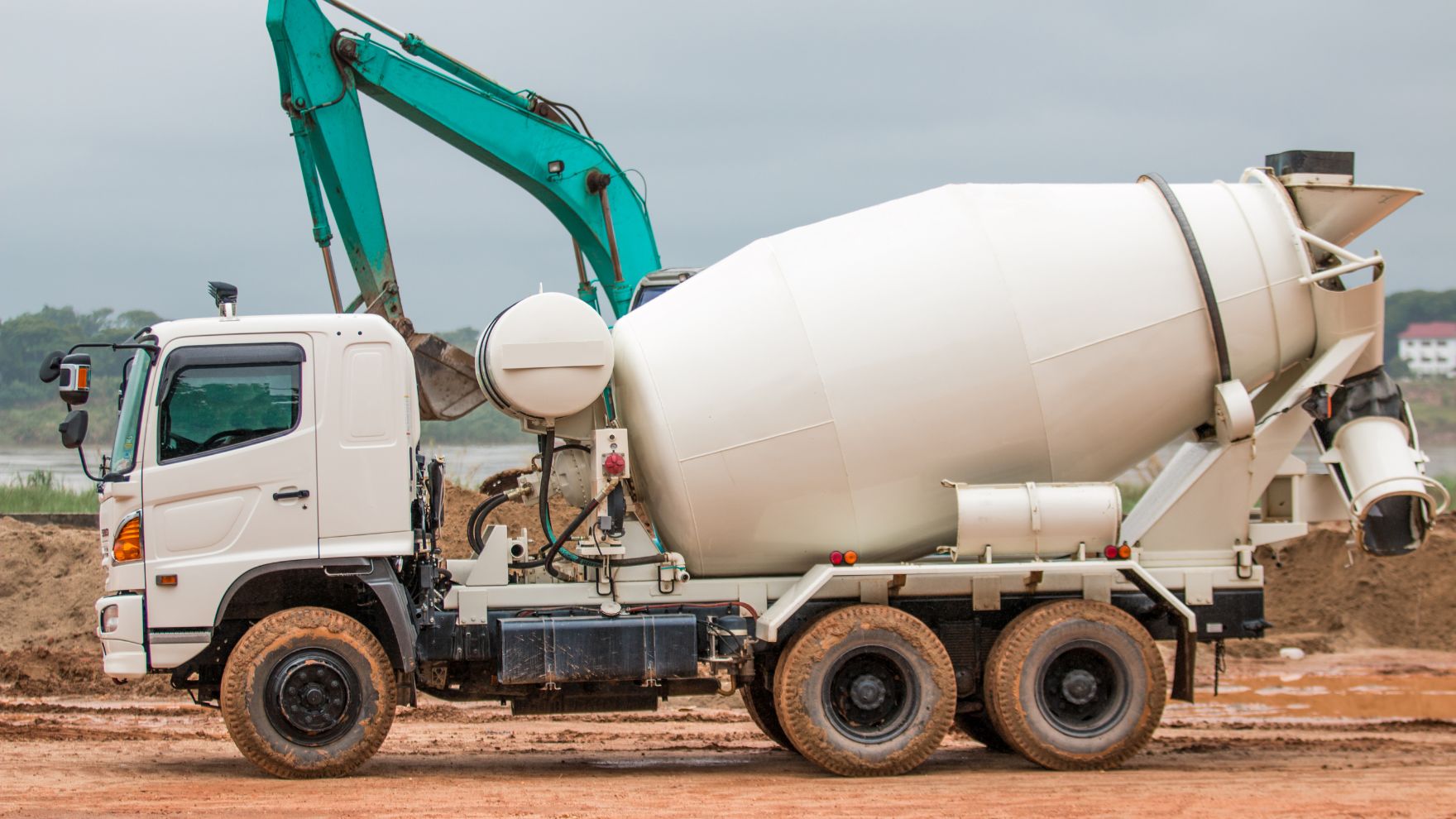 Preparing Concrete Mixers and Cement Pump Trucks for Transportation