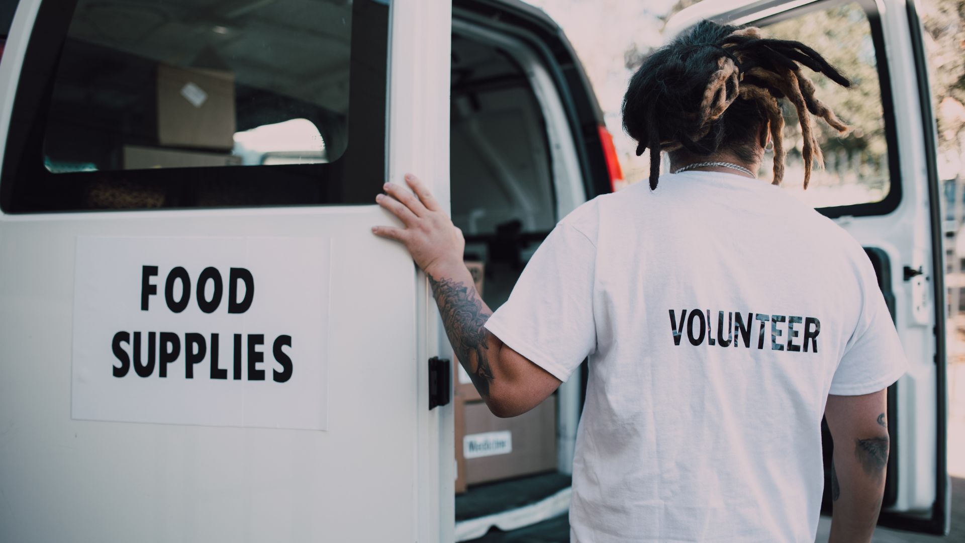 The Benefits of Donating a Vehicle to a Charitable Organization