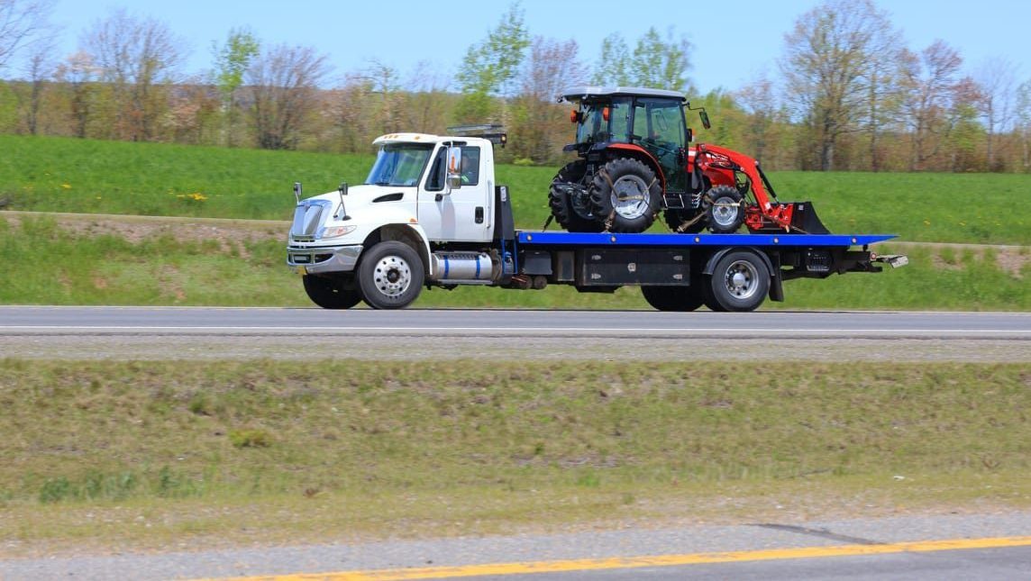 Tractor Shipping Service