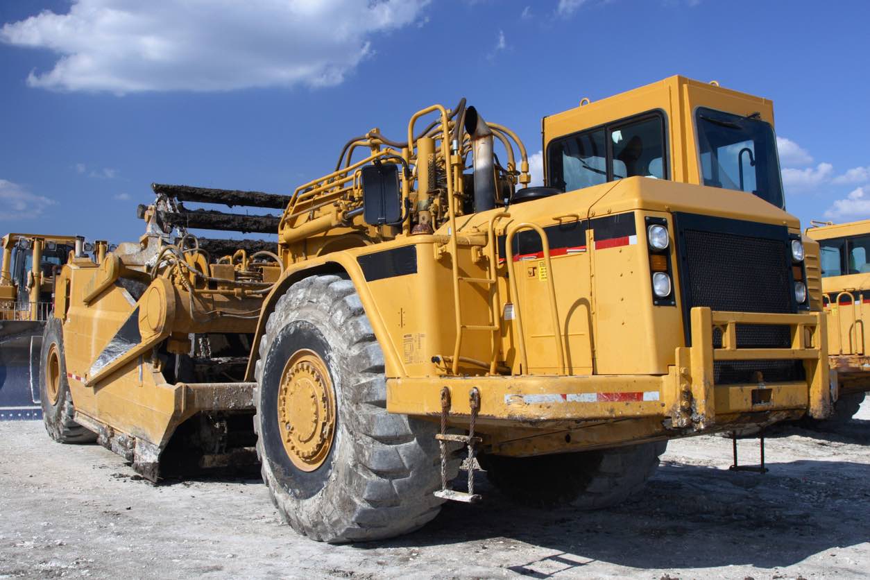 Benefits of Properly Shipping Caterpillar Construction Equipment