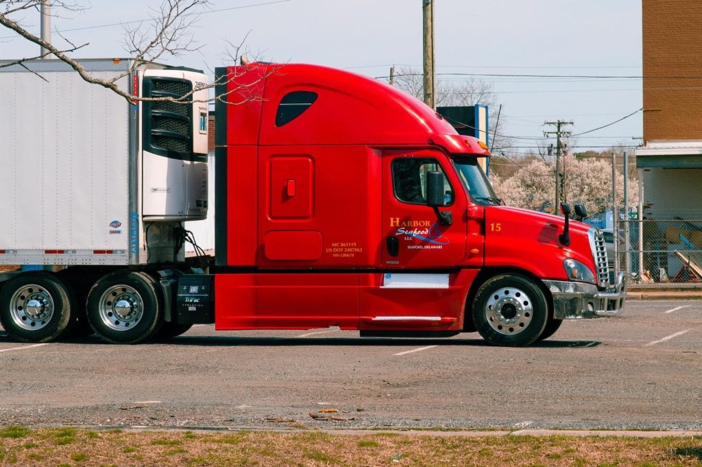 Snowbird Car Shipping Routes: How to Ship a Car from North Dakota to Florida