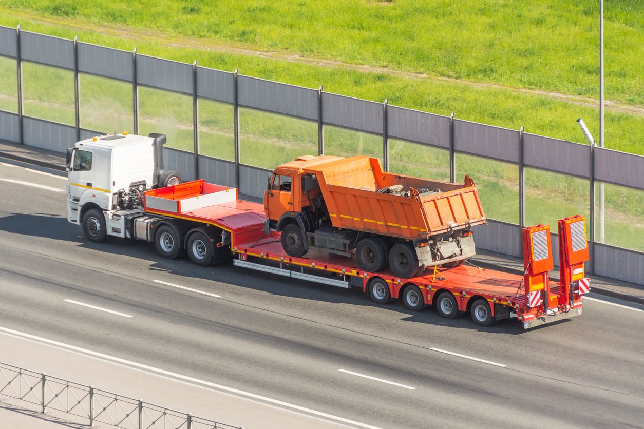 How to Prepare Your Heavy Equipment for Transport