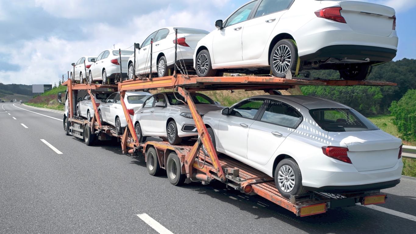 Simplicity and Reliability with Professional Car Shipping