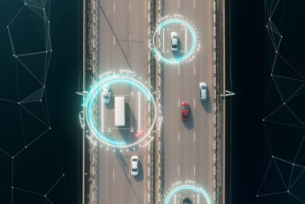 Safeguarding High-Value Shipments: The Power of Geofencing and Real-Time Tracking
