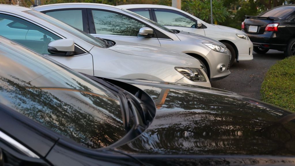 How to Transport Multiple Cars: A Guide for Dealerships