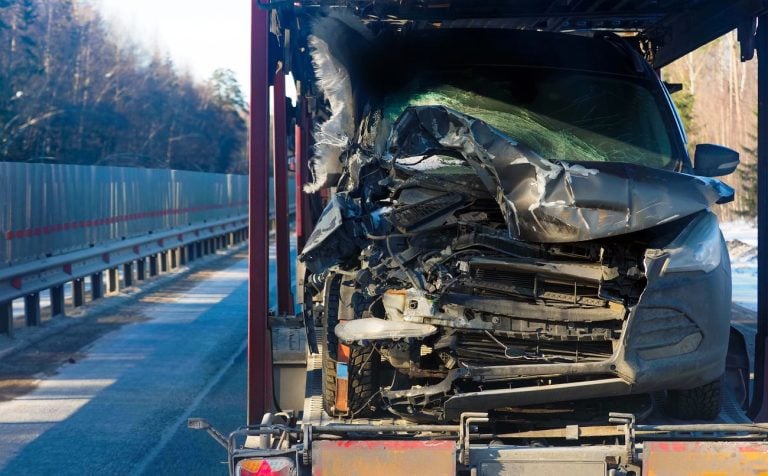 Navigating the Complexities of How to Ship a Salvaged Car in the U.S.