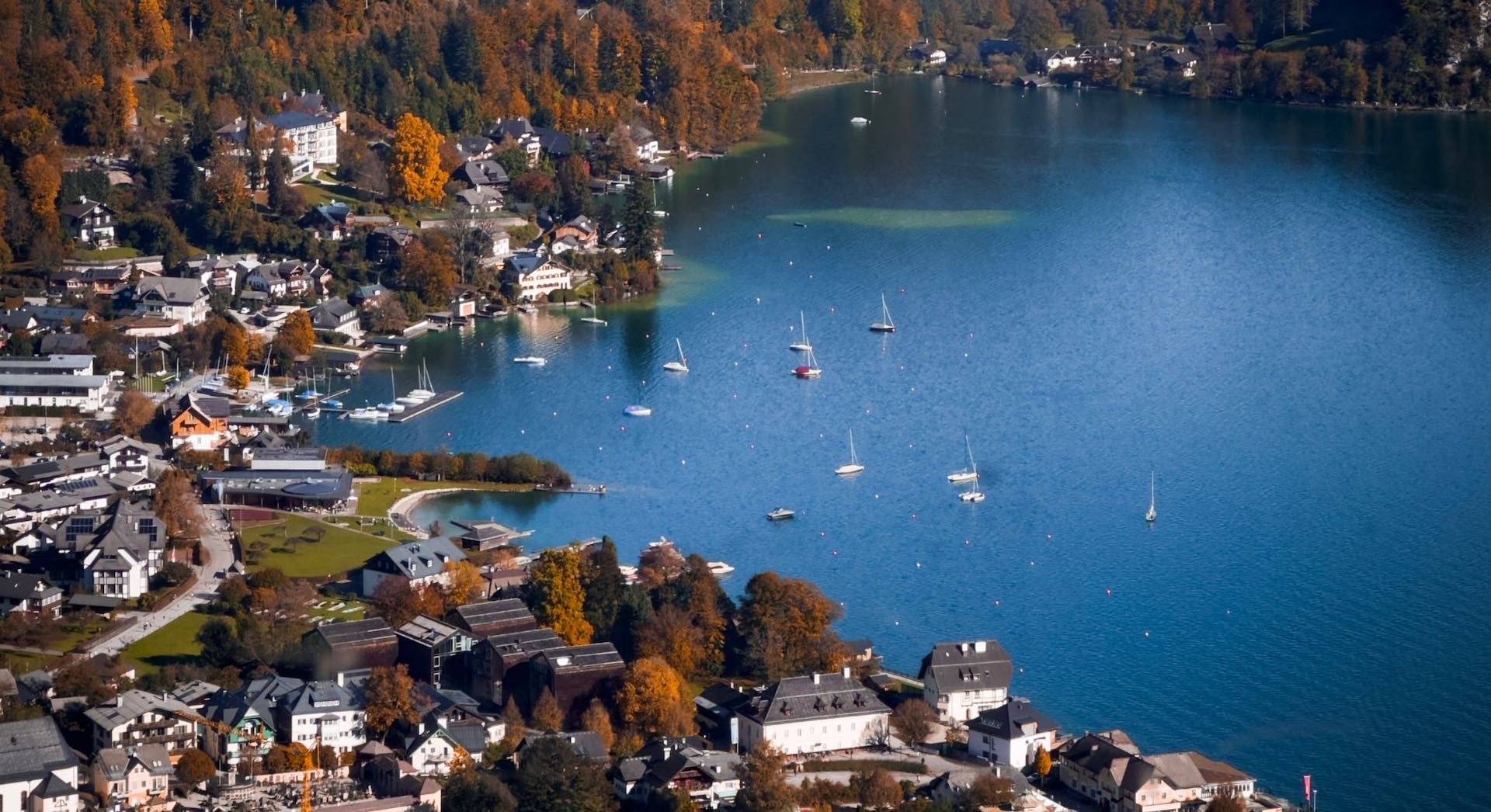 Criteria for Selection: Unveiling the Secrets of Affordable Lake Towns