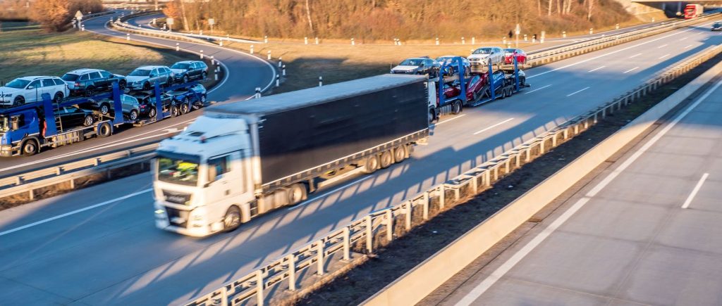 Mastering the Landscape of America's Leading Car Shipping Hubs