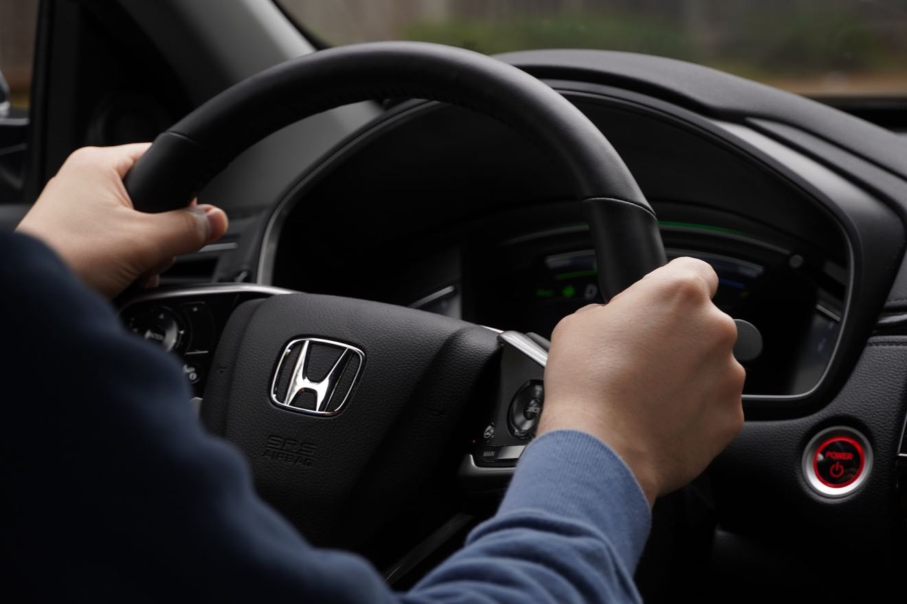 The 2023 Honda CR-V Hybrid: Where Efficiency Meets Elegance