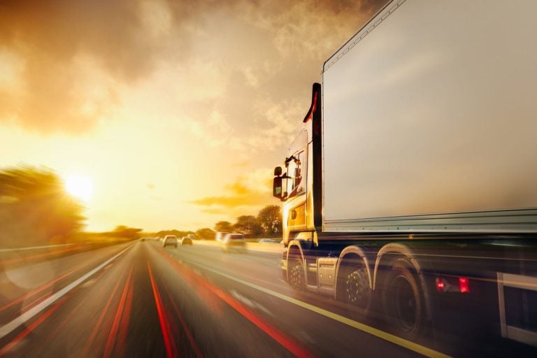 The Massive Liquidation of Yellow Corp’s Fleet: A Turning Point in U.S. Trucking
