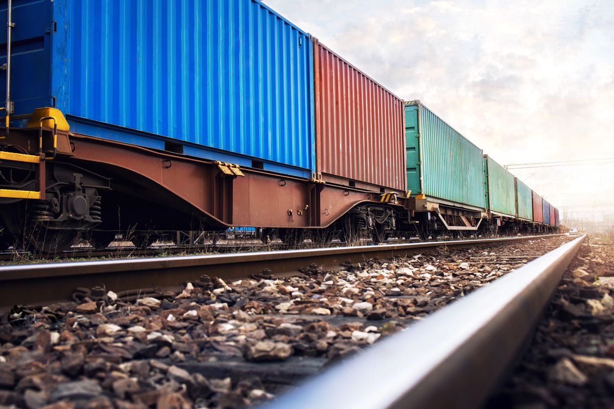 Strategic Alliance: Elevating Intermodal Efficiency with Norfolk Southern and Florida East Coast Railway