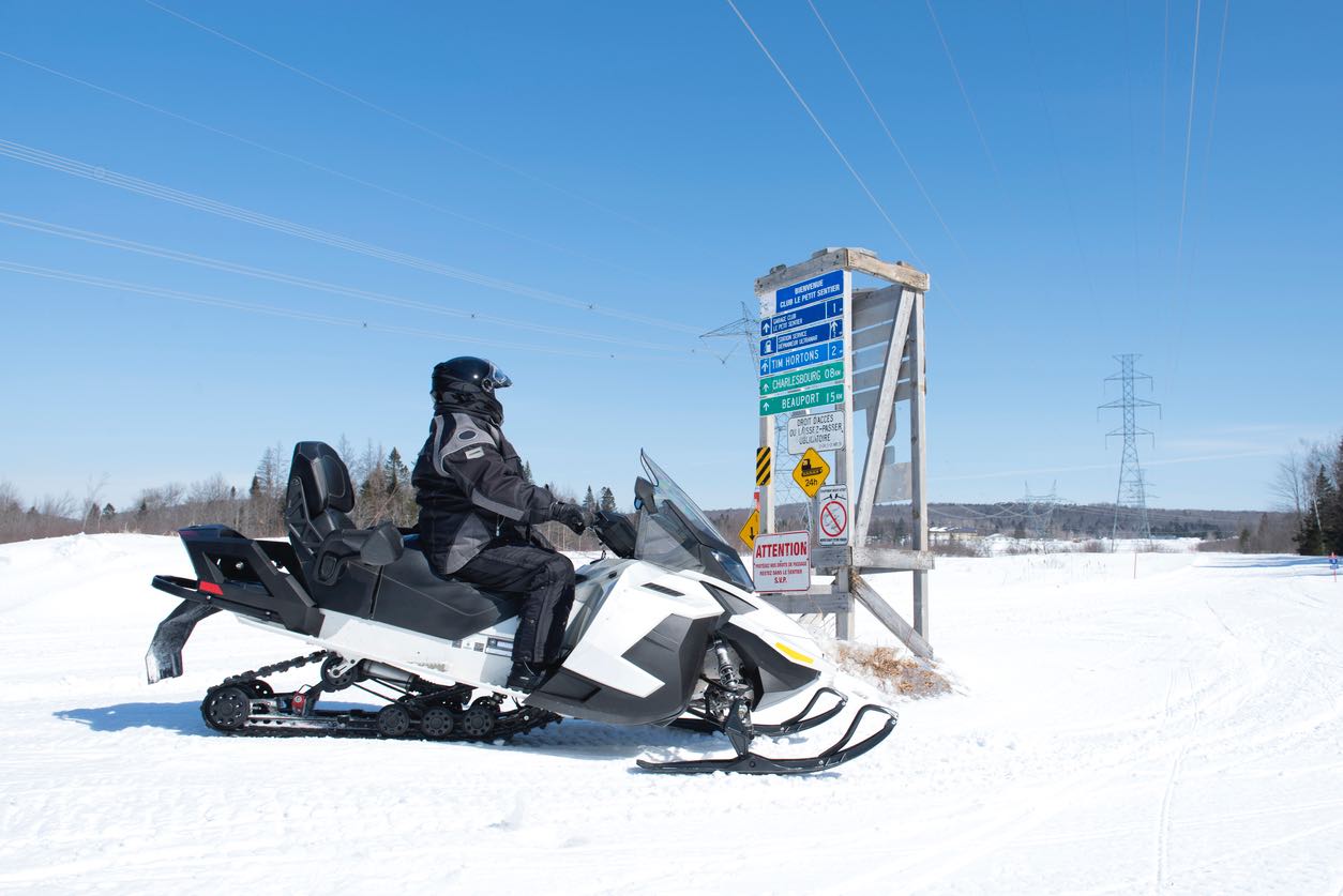 Snowmobile Transport Guide: Safe and Efficient Tips for U.S. Winters