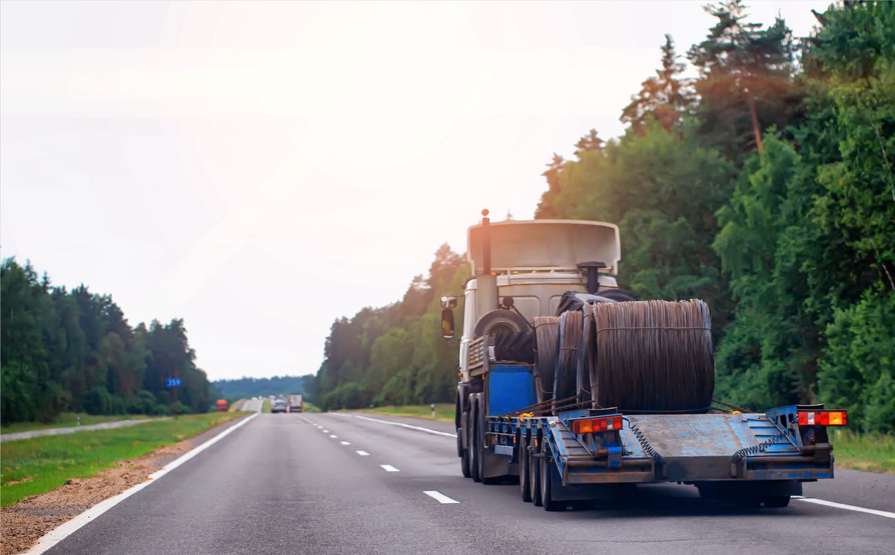 Typical Uses for a Flatbed Trailer