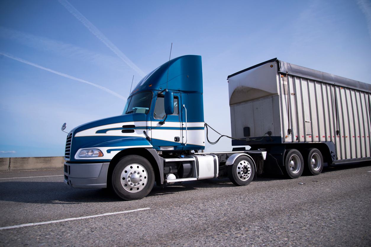 Electric Semi-Trucks: Challenges & Future in the US Trucking Industry