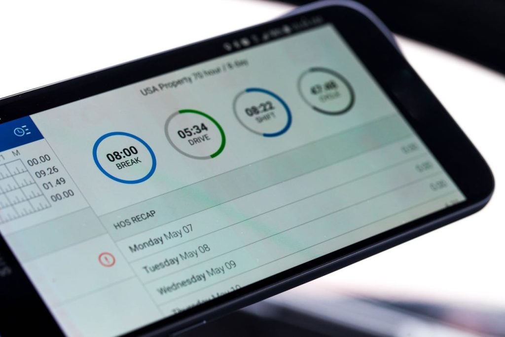 FMCSA Revokes 10 ELD Devices in Compliance Crackdown