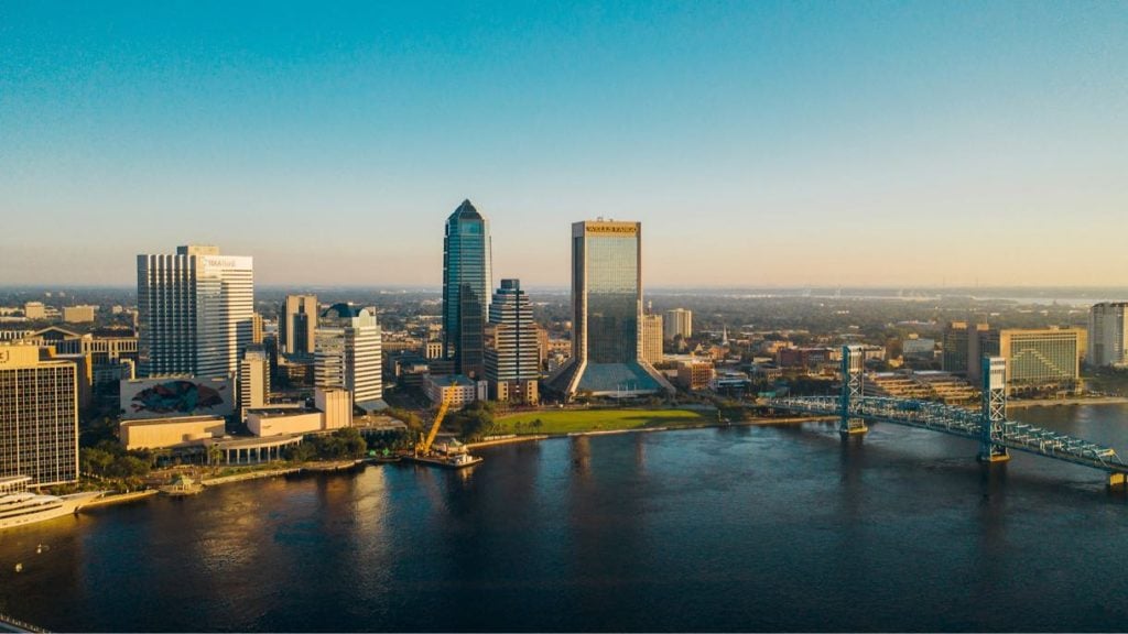 West Palm Beach Florida Auto Transport Guide