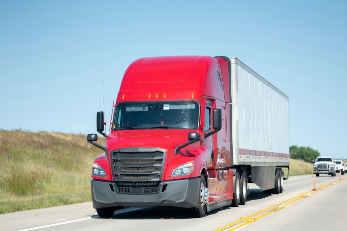 Understanding the $1.5 Million Liability Coverage Mandate and Its Effects on Truckers