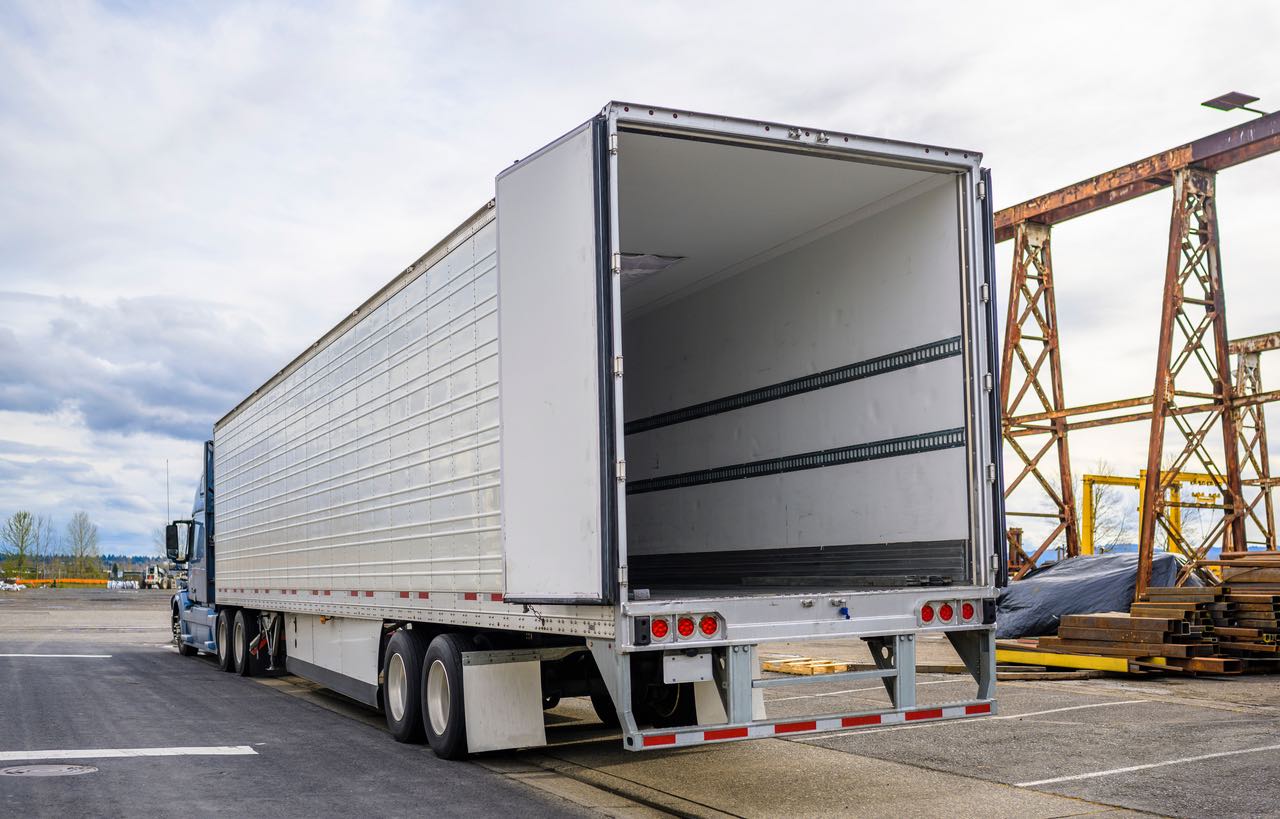 2024 U.S. Trucking Industry Trends - Economic Insights and Future Outlook