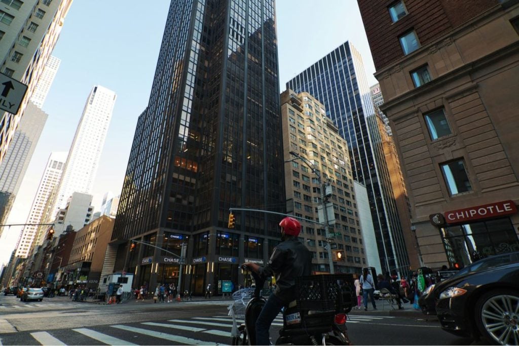 Comprehensive Guide to Car Shipping from NYC to Dallas